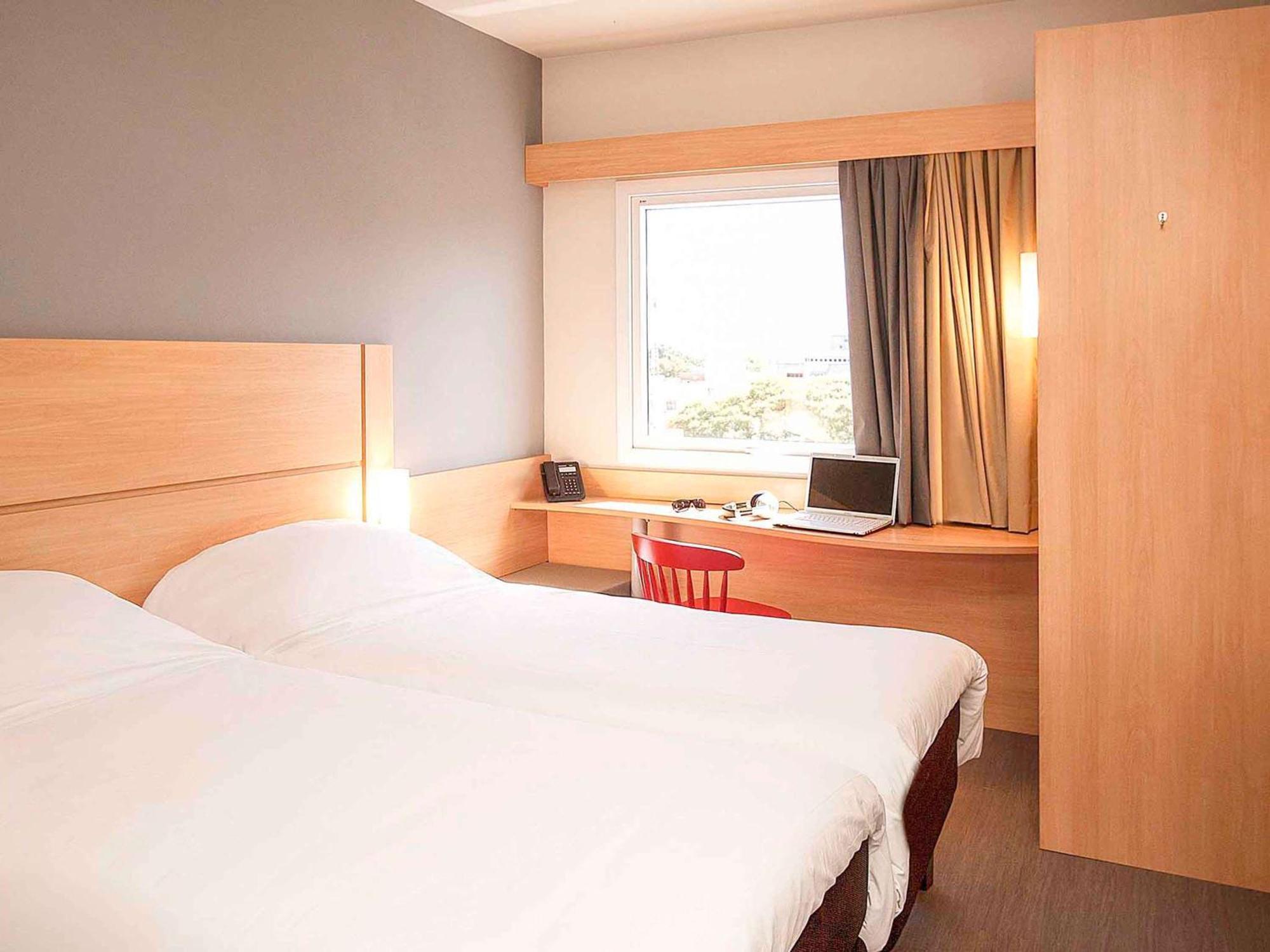 Ibis Montenegro Exterior photo